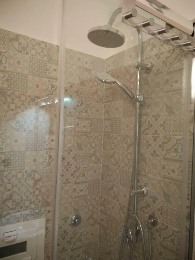 Domus Mea Apartment Nápoly
