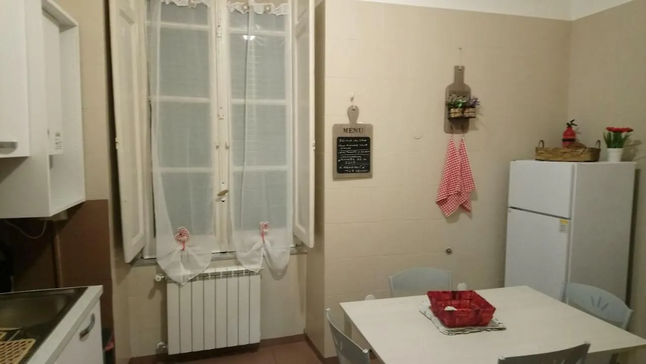 Domus Mea Apartment Nápoly