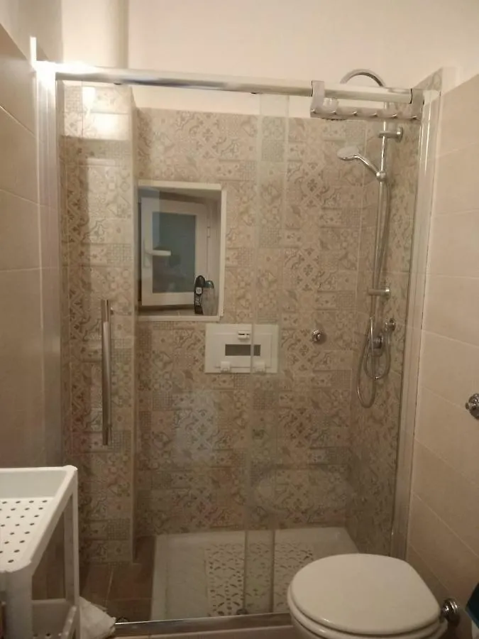 Domus Mea Apartment Nápoly 0*,  Olaszország