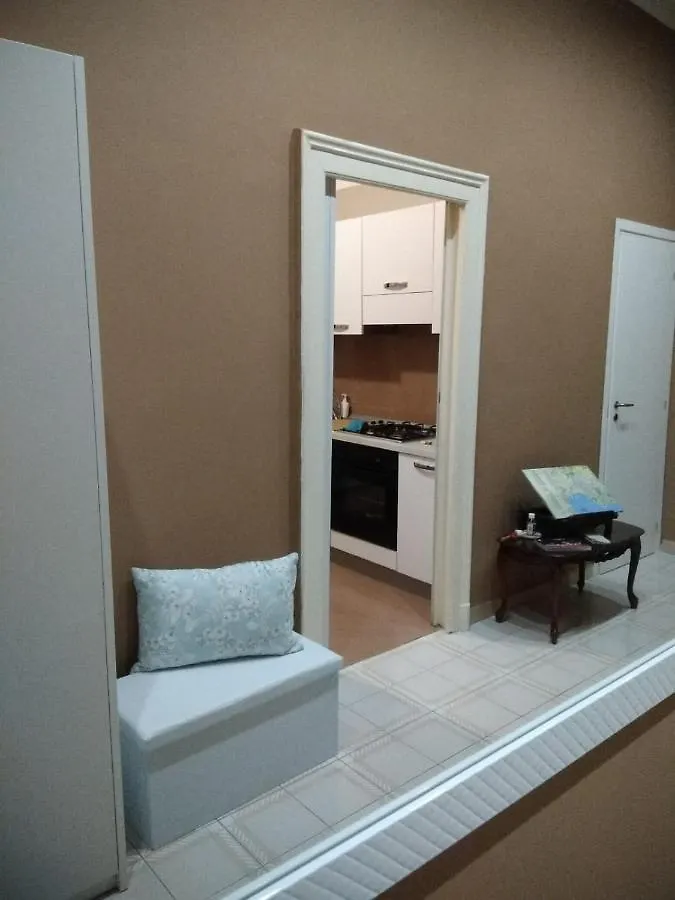 Domus Mea Apartment Nápoly